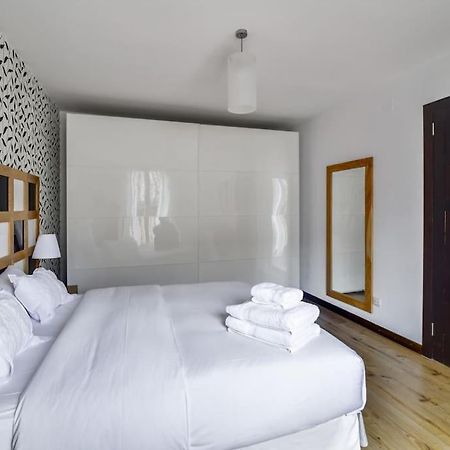 Big Stylish And Modern Apartment In Madrid Centre Kültér fotó