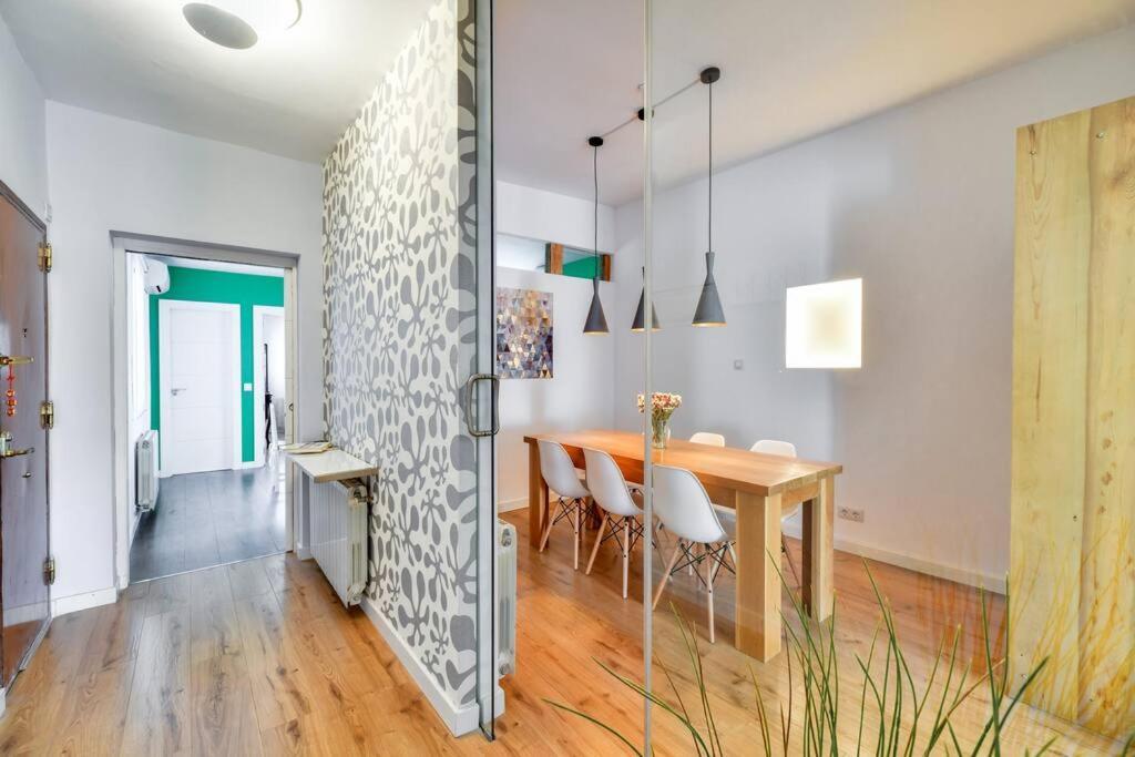 Big Stylish And Modern Apartment In Madrid Centre Kültér fotó