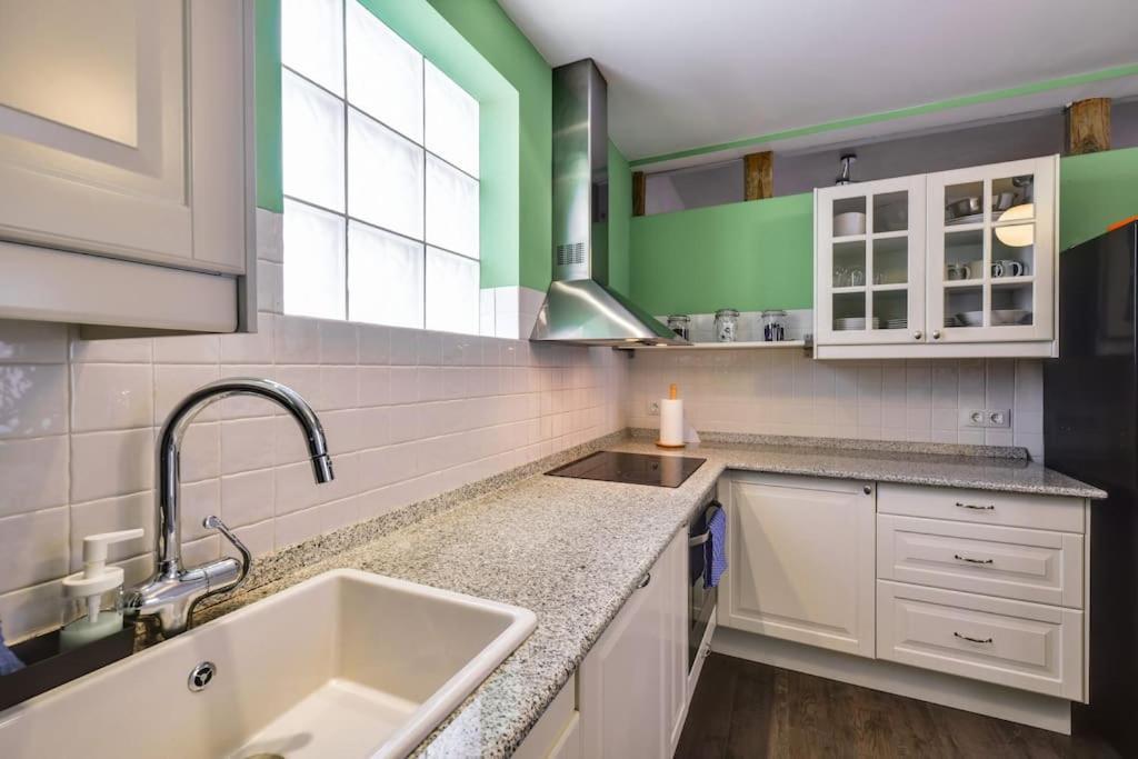 Big Stylish And Modern Apartment In Madrid Centre Kültér fotó